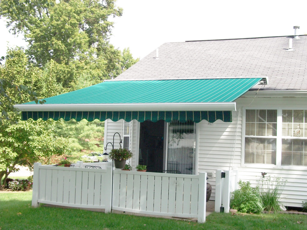 Retractable Awnings-Model4 | Retractable Awning Store